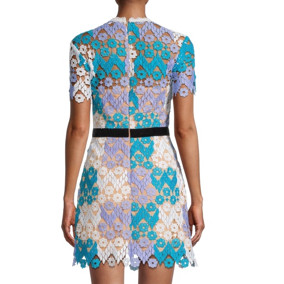 Elliatt Deception Velvet-Trimmed Lace Mini Dress size S NWT - Picture 5 of 12